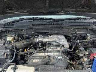 Кронштейн крепления компрессора кондиционера, ориг. номер 5221, 8843135220, TOYOTA HILUX SURF