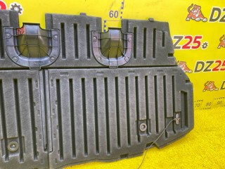 пол багажника пластик, ориг. номер 5289, 58410-28100, TOYOTA VOXY