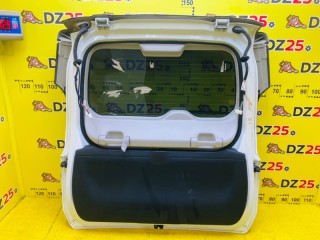 дверь 5я, ориг. номер 5301, K010M5TAMA, NISSAN SERENA 2016-2019