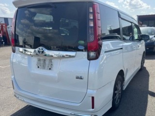 дверь 5я, ориг. номер 5190, TOYOTA NOAH