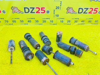 проставки под кузов, ориг. номер 5325, TOYOTA LAND CRUISER