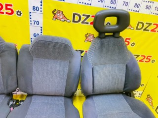 сидение комплект, ориг. номер 5365, SUZUKI ESCUDO 1988-1994