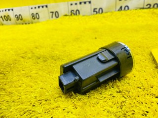 кнопка старта, ориг. номер 5382, 8961152033, TOYOTA SIENTA