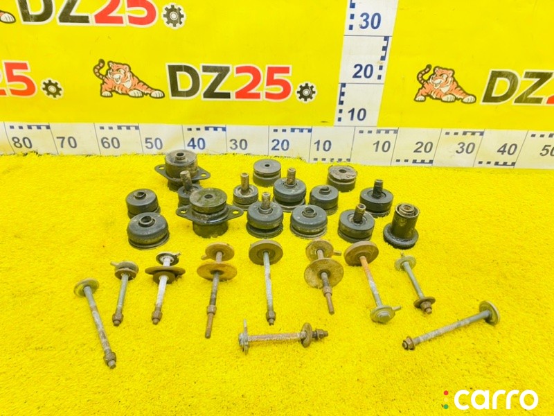 подушка кузова TOYOTA LAND CRUISER 1998-2002, 5384, фото 1