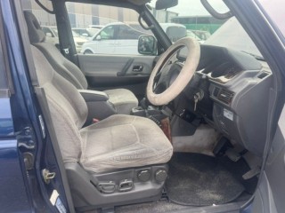 локи, ориг. номер 5437, MB160942, MITSUBISHI PAJERO