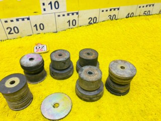 подушка кузова, ориг. номер 5460, 52207-60030, 52207-60040, 52207-60050, TOYOTA LAND CRUISER PRADO