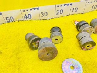 подушка кузова, ориг. номер 5460, 52207-60030, 52207-60040, 52207-60050, TOYOTA LAND CRUISER PRADO