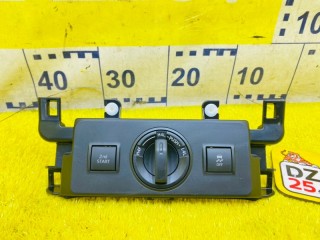 кнопка включения 4WD, ориг. номер 4890, 84223-60090, TOYOTA LAND CRUISER PRADO
