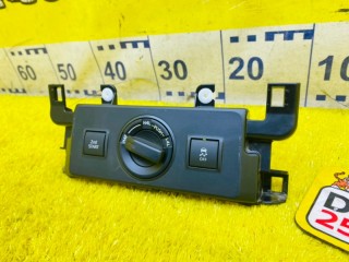 кнопка включения 4WD, ориг. номер 4911, 84223-60090, TOYOTA LAND CRUISER PRADO