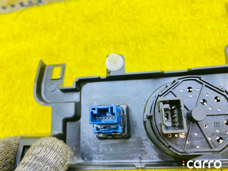 4910, 8422360090 кнопка включения 4WD TOYOTA LAND CRUISER PRADO - фото №4