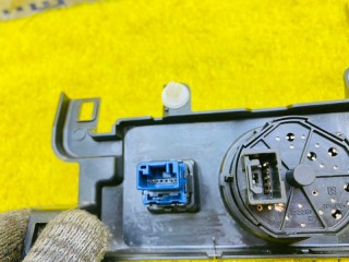 кнопка включения 4WD, ориг. номер 4910, 84223-60090, TOYOTA LAND CRUISER PRADO