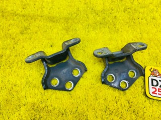 петли двери багажника, ориг. номер 6880160030, 6890560040, TOYOTA LAND CRUISER PRADO 1999-2002