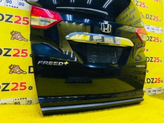 дверь 5я, ориг. номер 5550, 68100-TREJ10ZZ, HONDA FREED+
