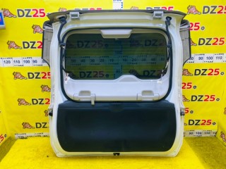 дверь 5я, ориг. номер 5542, K010M5TAMA, NISSAN SERENA 2016-2019