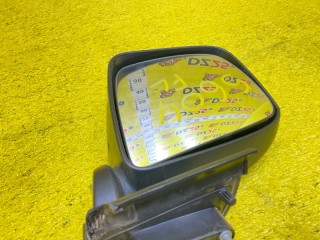 уши, ориг. номер 5604, MQ711756, MQ711757, 96302JX03C, NISSAN NV200 2009-2026
