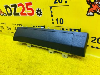 подушка безопасности для колен, ориг. номер A1768600402, 5625, Mercedes-Benz GLA-CLASS 2013-2017