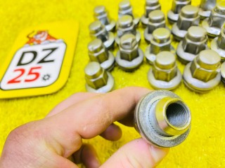 гайка на колесо, ориг. номер 90942-01103, 5619, TOYOTA LAND CRUISER