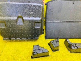 пол багажника пластик, ориг. номер 7240A126, 7646A146, 7646A145, 5634, MITSUBISHI RVR