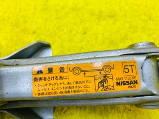 поддомкратник/ домкрат, ориг. номер 5642, 99550JX00A, NISSAN NV200 2009-2026