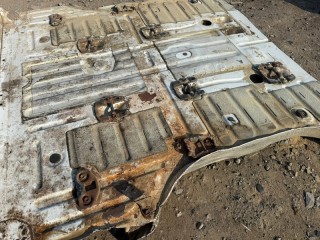 тазик железный, ориг. номер 5644, 5831160460, TOYOTA LAND CRUISER