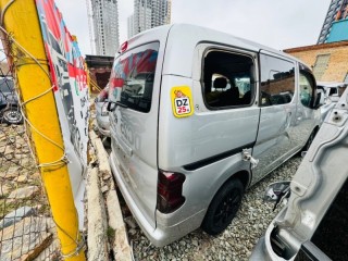 дверь 5я, ориг. номер 010240, K010M3LJMA, NISSAN NV200 2009-2026
