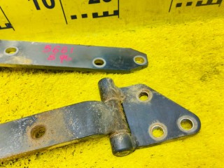 петли двери багажника, ориг. номер 5661, MB669300, MR230806, MITSUBISHI PAJERO