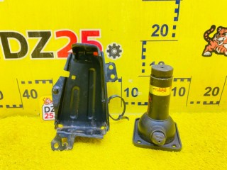 поддомкратник/ домкрат, ориг. номер 5660, 0911160120, TOYOTA LAND CRUISER 2007-2012