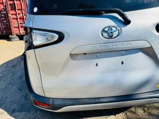 дверь 5я, ориг. номер 5793, 6700552E60, TOYOTA SIENTA