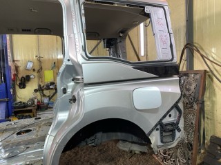 крыло заднее, ориг. номер 04646-TAAJ01ZZ, 04646-TAAJ01, 5672, HONDA STEP WAGON SPADA