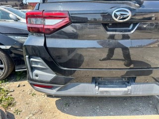 дверь 5я, ориг. номер 0005272, 67005-B1551B0, 67005B1551, DAIHATSU ROCKY 2019-2026