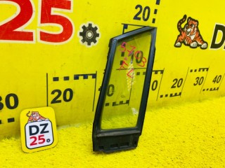 стекло двери, ориг. номер 5703, 6821652060, TOYOTA SIENTA 2011-2015