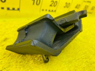 подушка коробки передач, ориг. номер 8970391956, 5698, ISUZU BIGHORN 1991-2002
