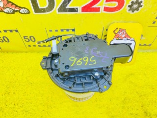 мотор печки, ориг. номер 8710328130, 5696, TOYOTA NOAH 2014-2017