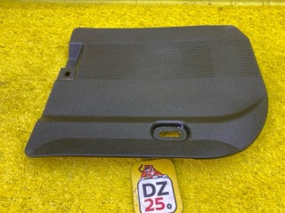 пластиковая крышка на двс LEXUS CT200H, G914076010