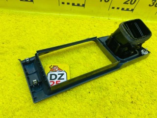консоль магнитофона, ориг. номер 5693, 55413-60010B0, 5541360010, TOYOTA LAND CRUISER PRADO 1987-1996