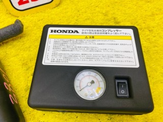 Компрессор подкачки колес, ориг. номер 5702, 4489052021, TOYOTA ESQUIRE 2014-2017