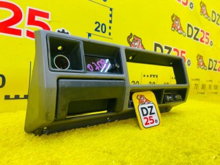 консоль магнитофона, ориг. номер 5541290K0213, 5693, TOYOTA LAND CRUISER PRADO 1987-1996