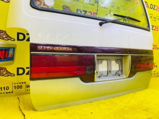 дверь 5я, ориг. номер 6700526151, 5727, TOYOTA HIACE 1989-2004