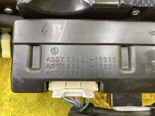 монитор, ориг. номер 5705, 86111-76020, 5542076030C0, LEXUS CT200H