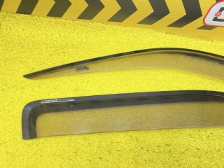 ветровик на дверь, ориг. номер 5728, 0861126190, TOYOTA HIACE 2004-2010