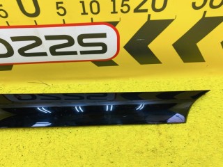 молдинг лобового стекла, ориг. номер 5751, LR027329, BJ32025A52-BD, Land Rover RANGE ROVER EVOQUE 2011-2015