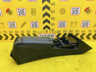бардачок между сиденьями, ориг. номер A2126800110, A21268010529G47, A21268000399G23, 5689, Mercedes-Benz E-CLASS 2009-2013