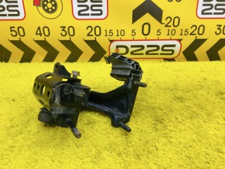 подушка двигателя, ориг. номер 1237137350, 5696, TOYOTA NOAH 2014-2017