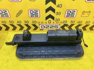 подножка, ориг. номер 5692, MR393920, MR271073, MR365071, MITSUBISHI DELICA 1997-2007