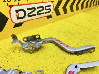 петля капота, ориг. номер 5793, 53410-52420, 53420-52430, TOYOTA SIENTA