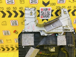обшивка багажника, ориг. номер 5793, 6474052680C0, 64740-52680, TOYOTA SIENTA