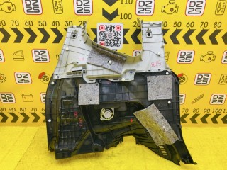 обшивка багажника, ориг. номер 5793, 6473052520C0, 64730-52520, TOYOTA SIENTA