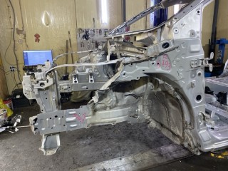 Лонжерон, 5793, Toyota Sienta