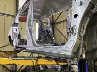порог кузова, ориг. номер 5793, 6131152080, TOYOTA SIENTA