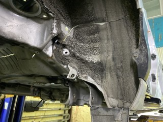 порог кузова, ориг. номер 5793, 6131152080, TOYOTA SIENTA